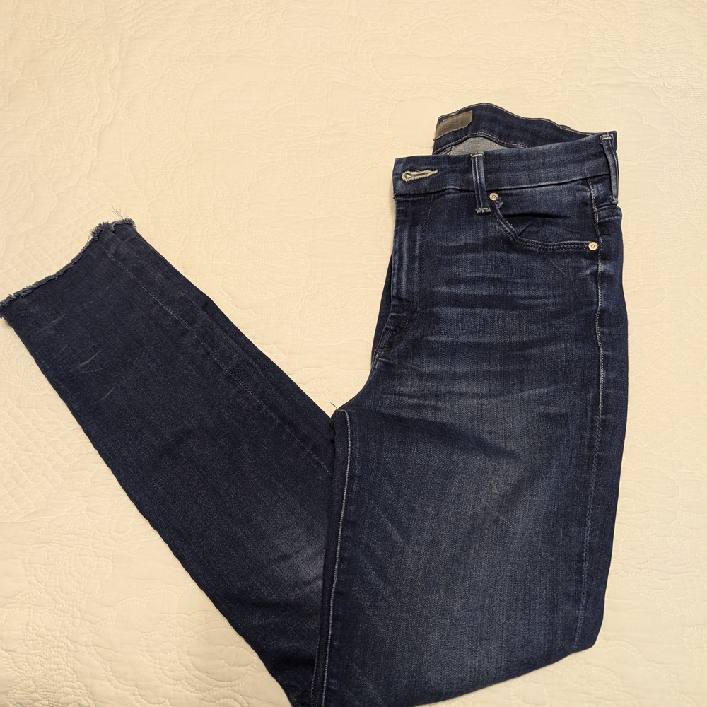 MOTHER High Waisted Looker Fray